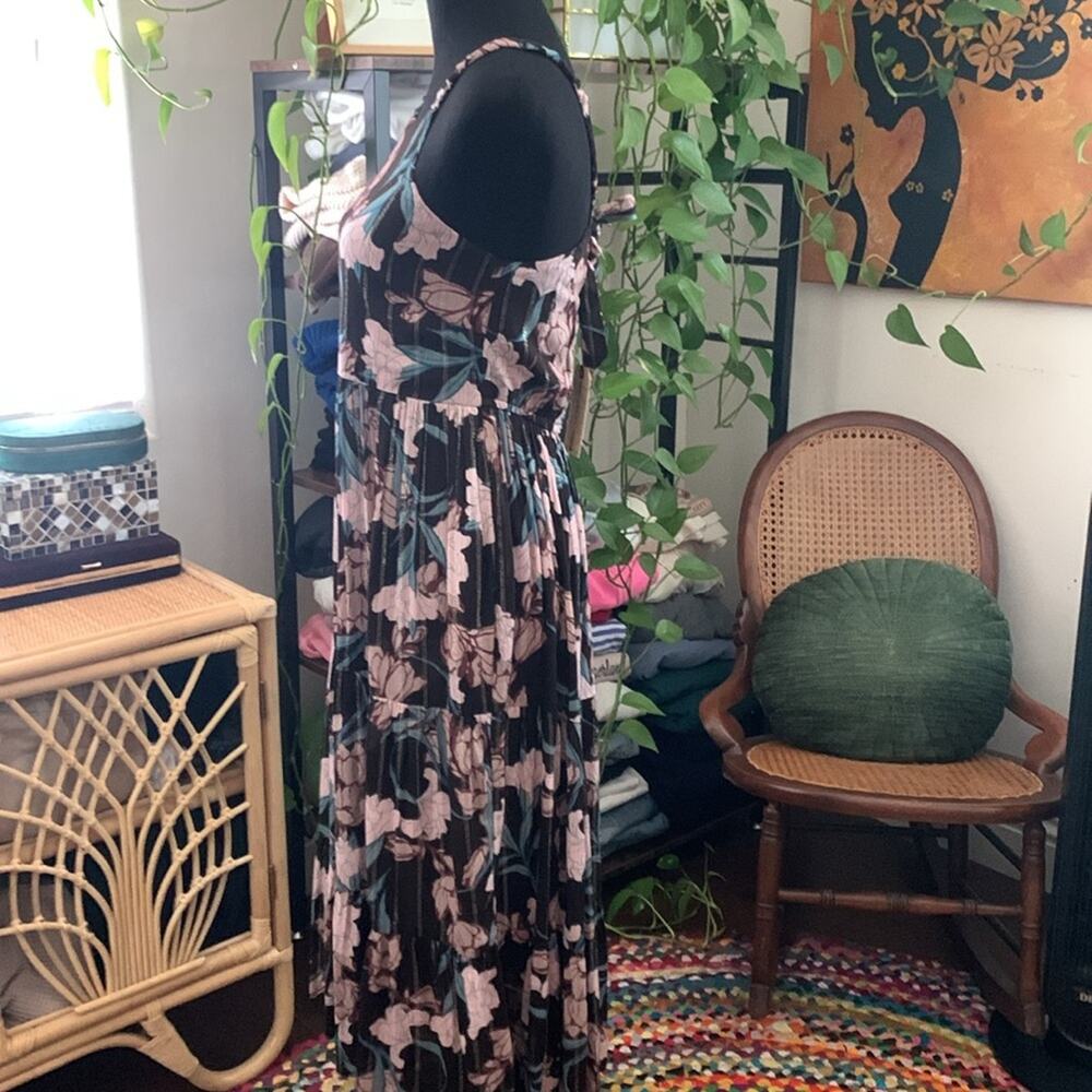 NWT Band of The Free Dark Floral Gold Pinstripe Tie Back Boho Garden Midi Dress - Picture 2 of 7